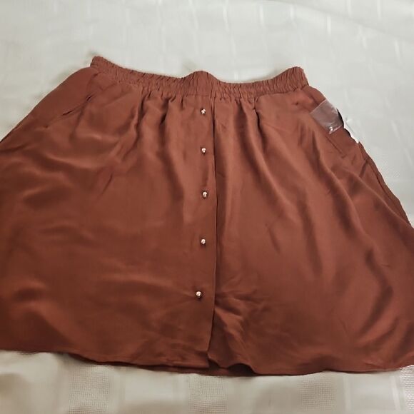 Suzy Shier Brown A-Line Pleated Skirt - Picture 11 of 16